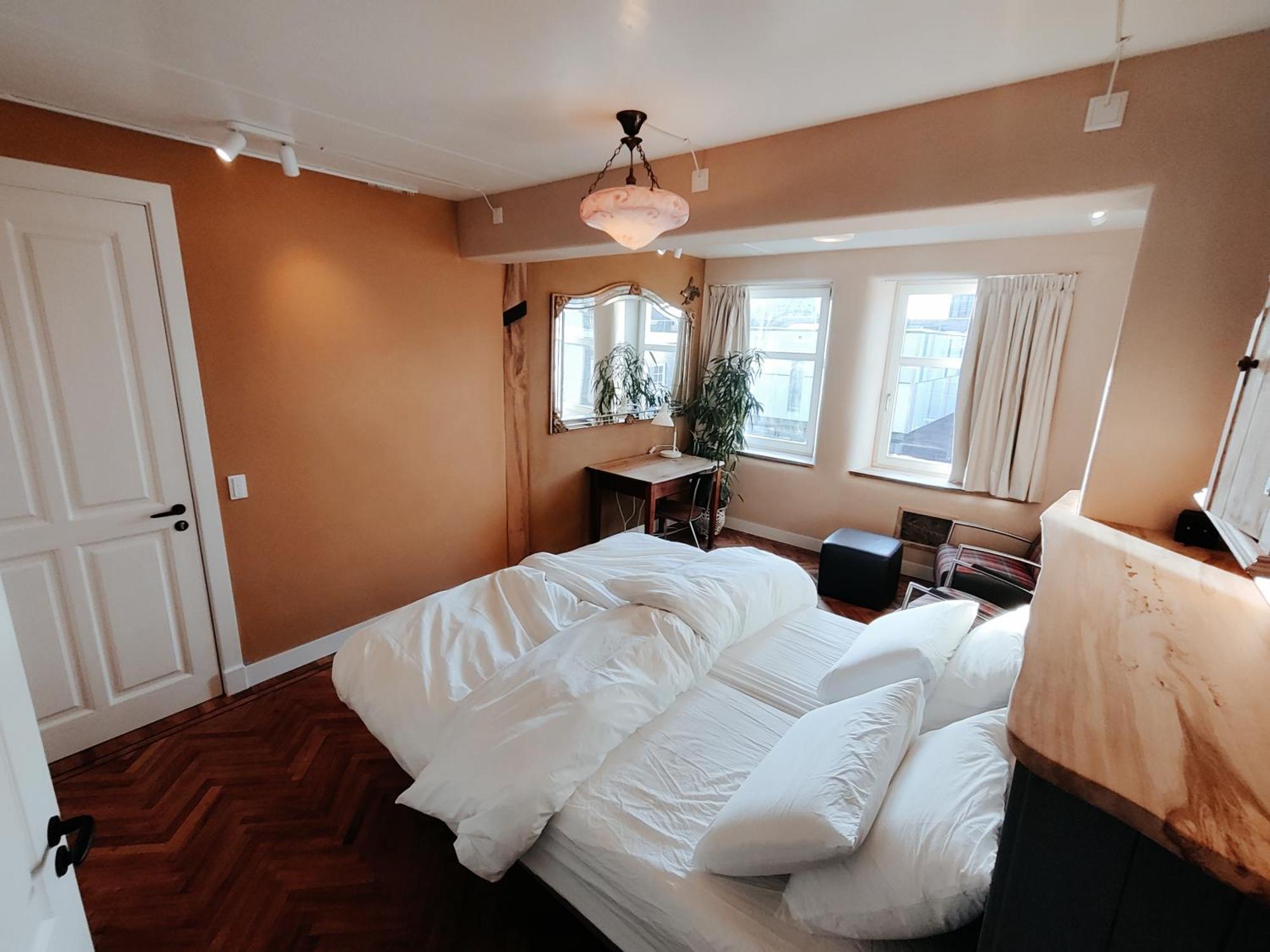 B&B House Of Straw Amsterdam Exteriör bild